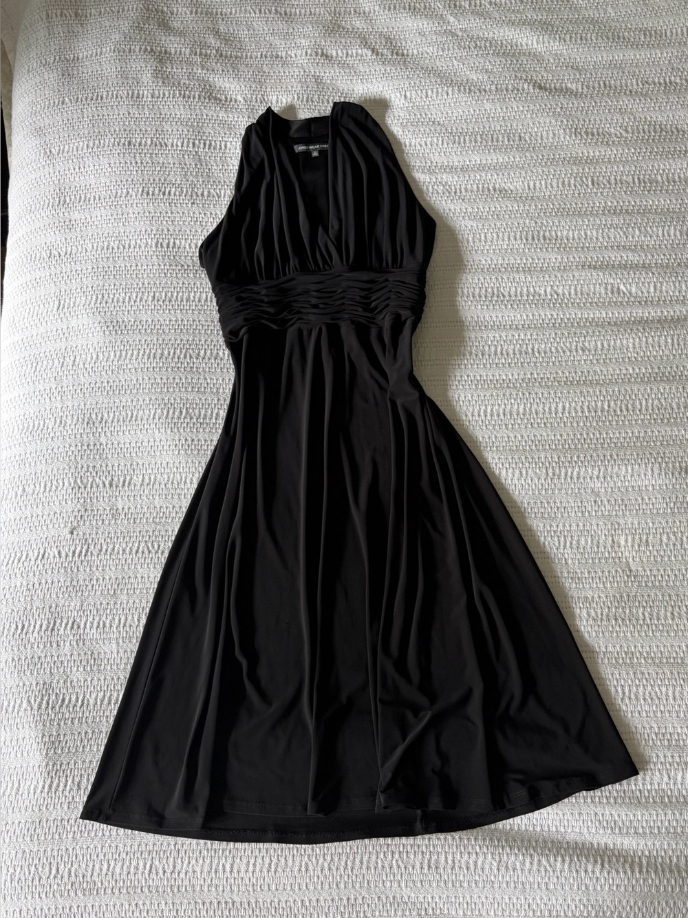 Jones Wear Y2K 2000s Black Ruched V-Neck Midi Cocktail Dress - Size 12